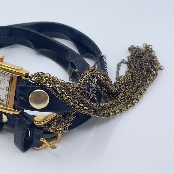 La Met Watch Bracelet - Picture 5 of 8